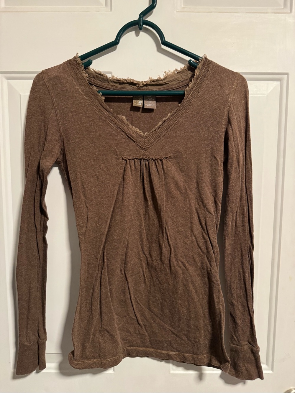BKE Brown V-Neck Long Sleeve Top with Gathered Front
